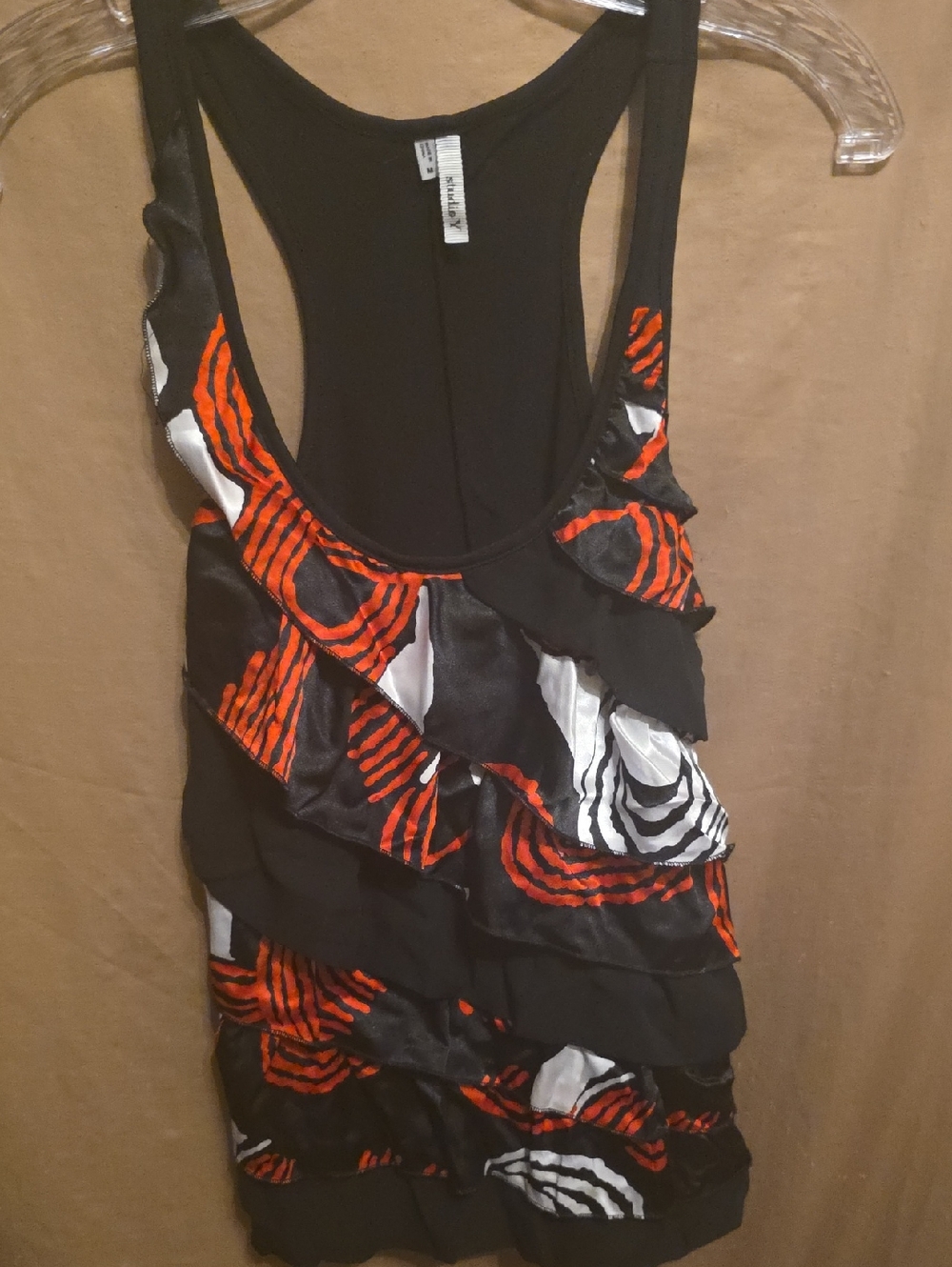 Tank Top with Black Red White Ruffles M